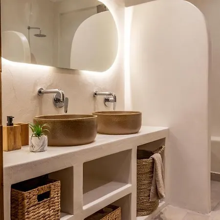 Aparthotel Euphoria And 4*