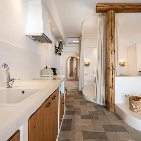 Euphoria And Aparthotel