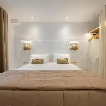 Aparthotel Euphoria And *