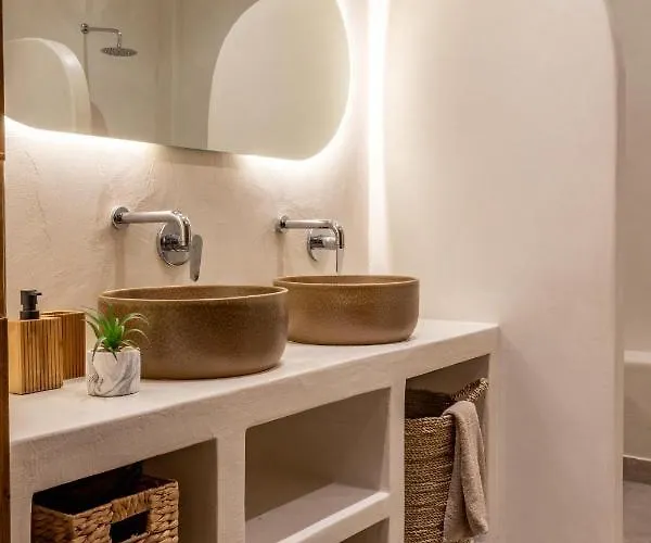 Aparthotel Euphoria And 4*