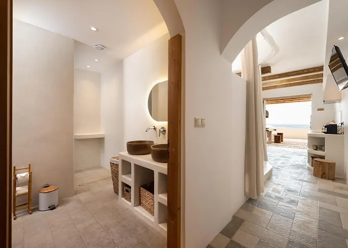 Euphoria And Aparthotel 4*