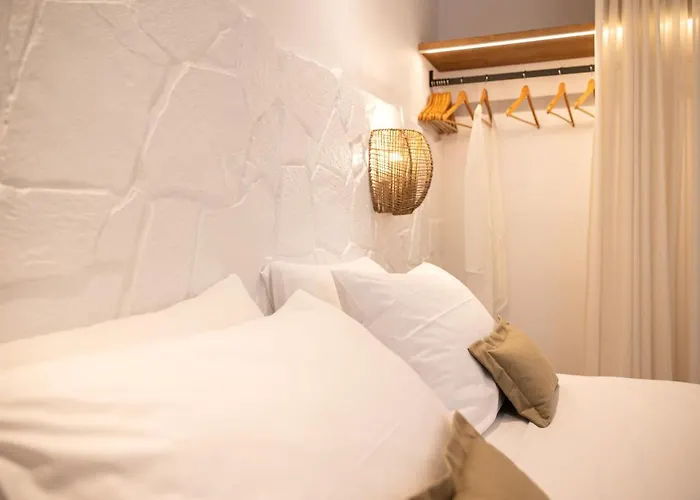 Aparthotel Euphoria And 4*