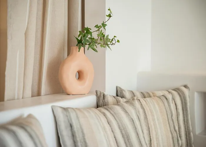 Lägenhetshotell Euphoria And 4*